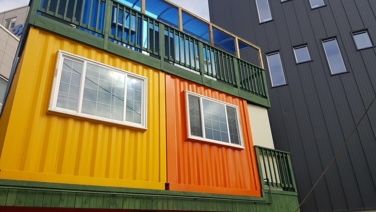 Ocean Capsule Guesthouse Kangrung Kültér fotó